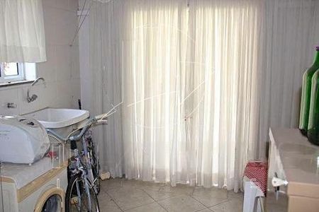 Casa à venda com 4 quartos, 357m² em Bela Aliança, São Paulo