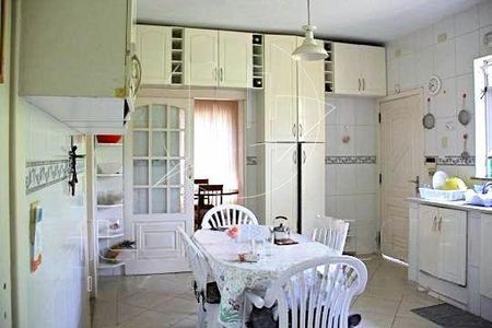 Casa à venda com 4 quartos, 357m² em Bela Aliança, São Paulo