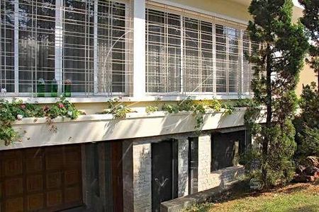 Casa à venda com 4 quartos, 357m² em Bela Aliança, São Paulo
