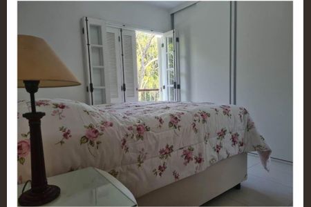 Casa à venda com 4 quartos, 157m² em Jardim Rosa Maria, São Paulo