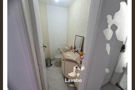 Casa à venda com 4 quartos, 157m² em Jardim Rosa Maria, São Paulo