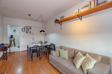 Sala de apartamento para alugar com 2 quartos, 57m² em Boa Vista, Porto Alegre