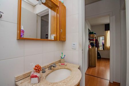 Apartamento à venda com 57m², 2 quartos e sem vaga Apartamento à venda com 57m², 2 quartos e sem vagaBanheiro