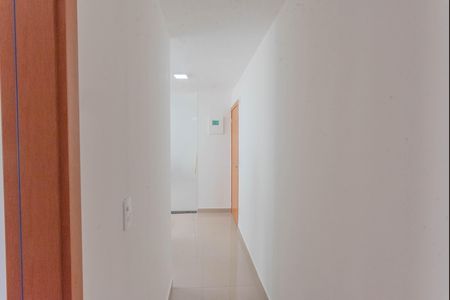 Apartamento para alugar com 46m², 2 quartos e 1 vaga Apartamento para alugar com 46m², 2 quartos e 1 vagaCorredor