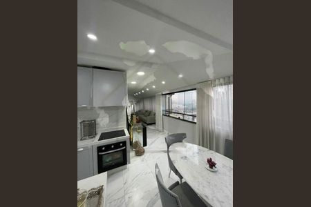 Apartamento à venda com 3 quartos, 152m² em Santa Cecilia, São Paulo