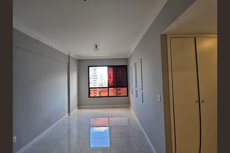 Apartamento para alugar com 55m², 2 quartos e 1 vagasala