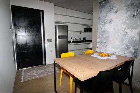 Apartamento para alugar com 2 quartos, 74m² em Santo Amaro, São Paulo