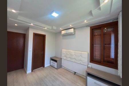 Casa de condomínio à venda com 117m², 3 quartos e 1 vaga Casa de condomínio à venda com 117m², 3 quartos e 1 vagaSuite