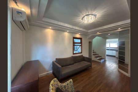 Sala de casa de condomínio à venda com 3 quartos, 117m² em Igara, Canoas