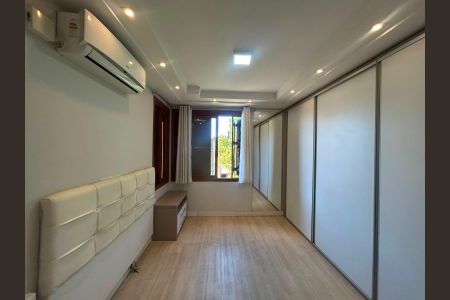 Casa de condomínio à venda com 117m², 3 quartos e 1 vaga Casa de condomínio à venda com 117m², 3 quartos e 1 vagaSuite
