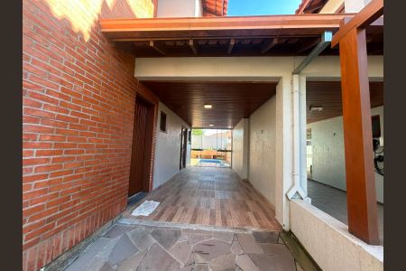 Casa de condomínio à venda com 117m², 3 quartos e 1 vaga Casa de condomínio à venda com 117m², 3 quartos e 1 vagaGaragem