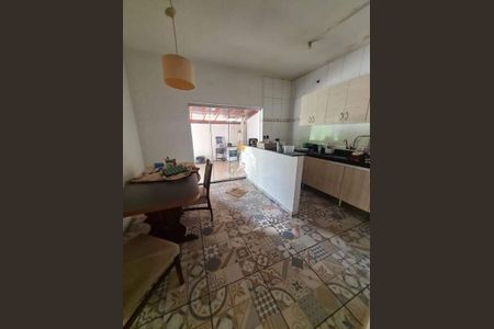 Casa à venda com 3 quartos, 210m² em Parque Residencial Virginio Basso, Sumaré