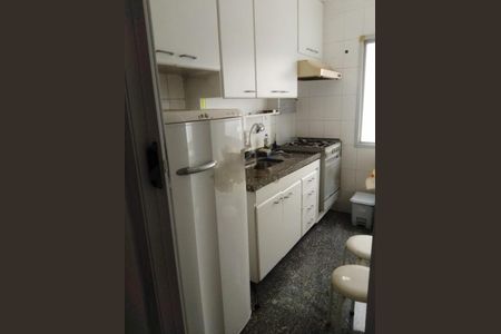 Apartamento à venda com 32m², 1 quarto e 1 vaga