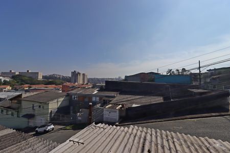Vista do Quarto 1 de casa para alugar com 2 quartos, 72m² em Jardim Santo André, Santo André
