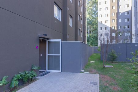 Apartamento à venda com 32m², 2 quartos e sem vaga Apartamento à venda com 32m², 2 quartos e sem vagaEntrada Bloco