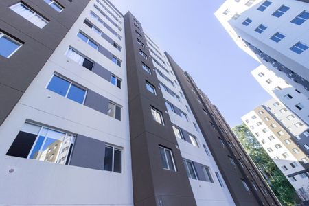 Apartamento à venda com 32m², 2 quartos e sem vaga Apartamento à venda com 32m², 2 quartos e sem vagaÁrea comum - Piscina