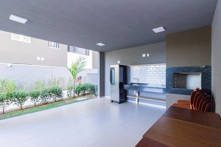 Apartamento à venda com 32m², 2 quartos e sem vaga Apartamento à venda com 32m², 2 quartos e sem vagaÁrea comum - Churrasqueira