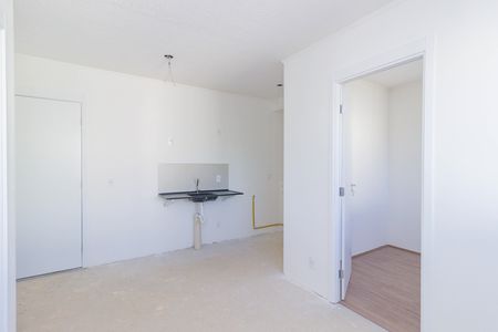 Apartamento à venda com 32m², 2 quartos e sem vaga Apartamento à venda com 32m², 2 quartos e sem vagaSala