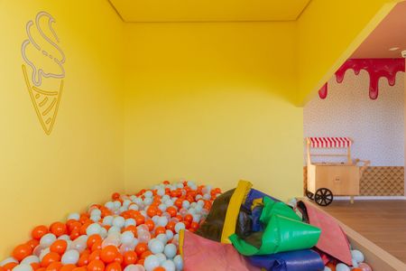 Apartamento à venda com 32m², 2 quartos e sem vaga Apartamento à venda com 32m², 2 quartos e sem vagaBrinquedoteca