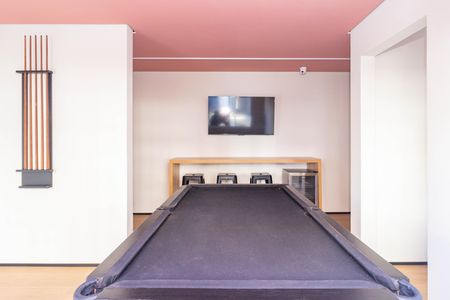 Apartamento à venda com 32m², 2 quartos e sem vaga Apartamento à venda com 32m², 2 quartos e sem vagaSala de Jogos