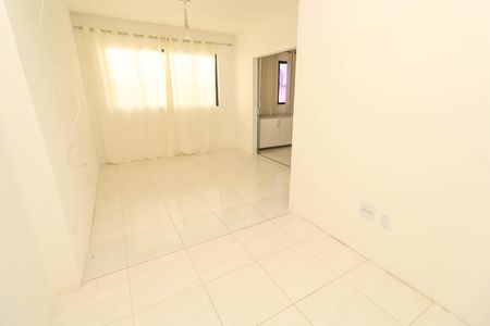 Casa de condomínio para alugar com 300m², 3 quartos e 2 vagas