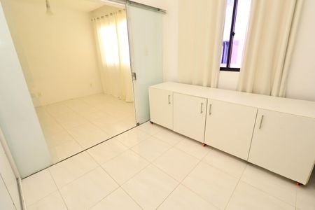 Casa de condomínio para alugar com 300m², 3 quartos e 2 vagas