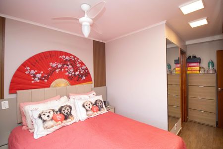 Apartamento à venda com 78m², 2 quartos e 2 vagasSuíte 