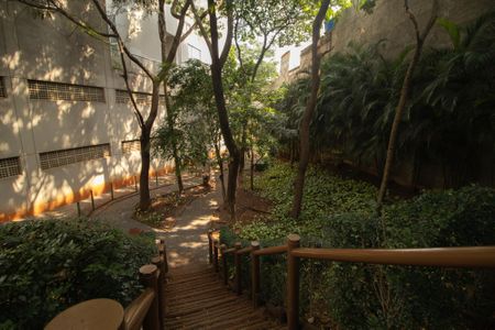 Apartamento à venda com 78m², 2 quartos e 2 vagasBosque