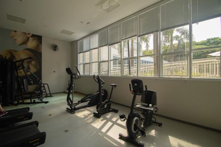 Apartamento à venda com 78m², 2 quartos e 2 vagasÁrea comum - Academia