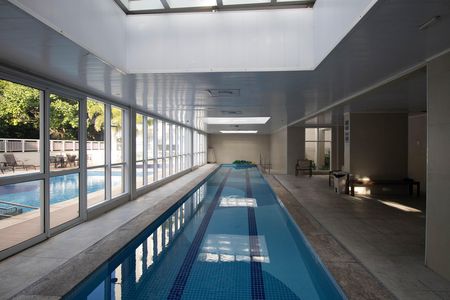 Apartamento à venda com 78m², 2 quartos e 2 vagasÁrea comum - Piscina