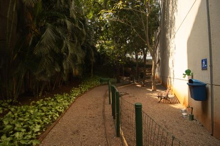Apartamento à venda com 78m², 2 quartos e 2 vagasBosque