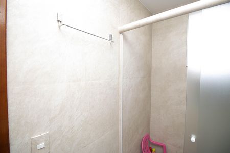 Apartamento à venda com 78m², 2 quartos e 2 vagasBanheiro 