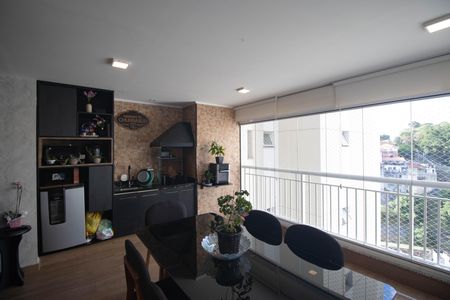 Apartamento à venda com 78m², 2 quartos e 2 vagasVaranda 
