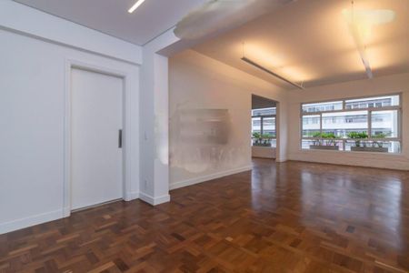 Apartamento à venda com 239m², 3 quartos e 1 vaga