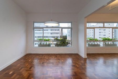 Apartamento à venda com 239m², 3 quartos e 1 vaga
