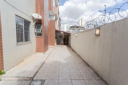 Apartamento à venda com 224m², 4 quartos e 2 vagas Apartamento à venda com 224m², 4 quartos e 2 vagasÁrea Privativa