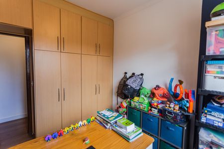Apartamento à venda com 224m², 4 quartos e 2 vagas Apartamento à venda com 224m², 4 quartos e 2 vagasQuarto 3