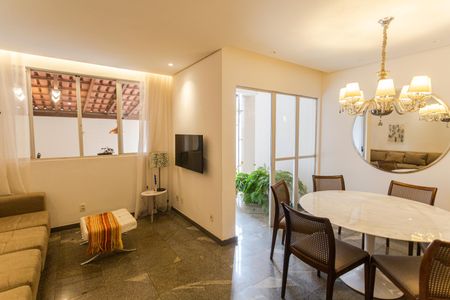 Sala de apartamento à venda com 4 quartos, 224m² em Cidade Nova, Belo Horizonte