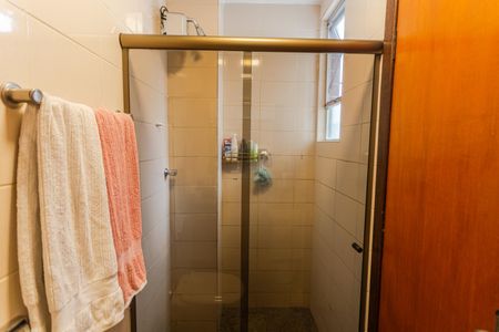 Apartamento à venda com 224m², 4 quartos e 2 vagas Apartamento à venda com 224m², 4 quartos e 2 vagasBanheiro da Suíte