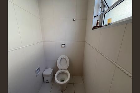 Casa à venda com 405m², 6 quartos e 3 vagas Casa à venda com 405m², 6 quartos e 3 vagasLavabo