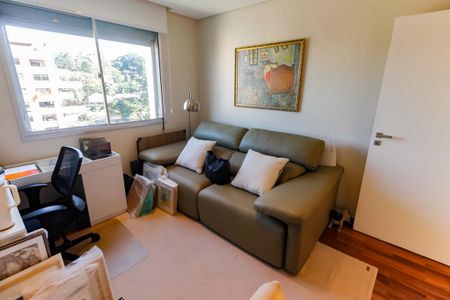 Quarto 1 de apartamento para alugar com 4 quartos, 290m² em Real Parque, São Paulo