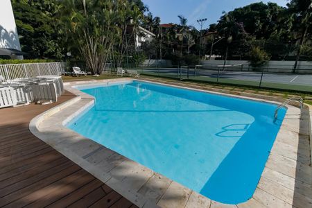 Área comum - Piscina de apartamento à venda com 4 quartos, 290m² em Real Parque, São Paulo