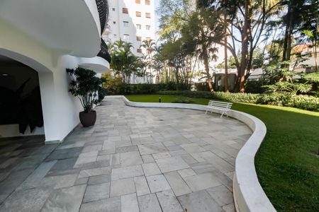Apartamento à venda com 290m², 4 quartos e 3 vagas Apartamento à venda com 290m², 4 quartos e 3 vagasCobertura