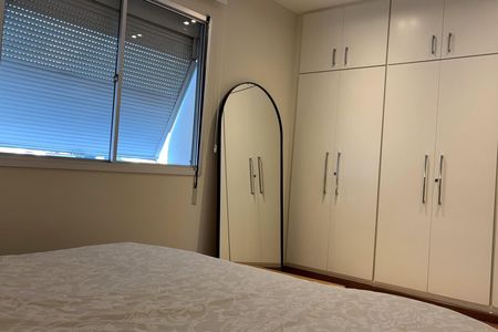 Suíte de apartamento para alugar com 4 quartos, 290m² em Real Parque, São Paulo