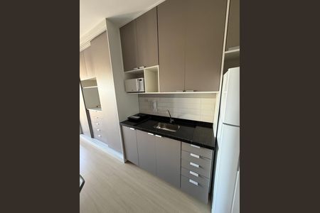 Studio à venda com 27m², 1 quarto e sem vaga Studio à venda com 27m², 1 quarto e sem vagaCozinha