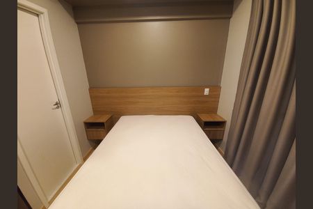 Studio à venda com 27m², 1 quarto e sem vaga Studio à venda com 27m², 1 quarto e sem vagaQuarto
