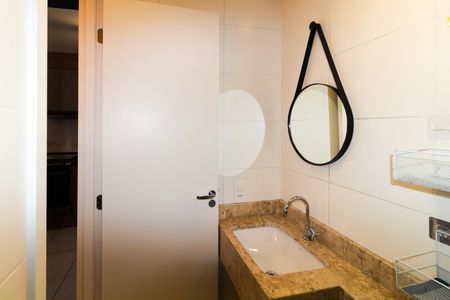 Apartamento para alugar com 34m², 2 quartos e sem vaga Apartamento para alugar com 34m², 2 quartos e sem vagaBanheiro