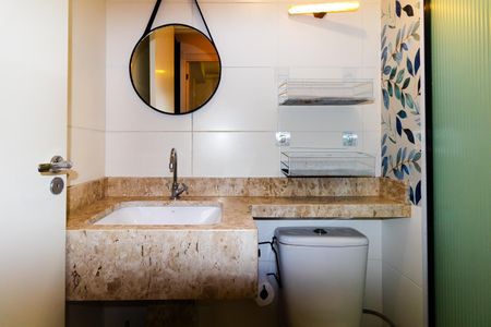 Apartamento para alugar com 34m², 2 quartos e sem vaga Apartamento para alugar com 34m², 2 quartos e sem vagaBanheiro