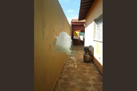 Casa à venda com 240m², 5 quartos e 4 vagas