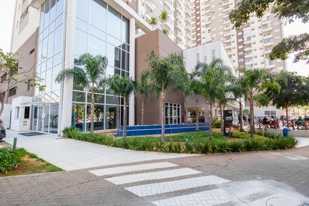 Apartamento para alugar com 56m², 2 quartos e 1 vaga Apartamento para alugar com 56m², 2 quartos e 1 vagaFachada